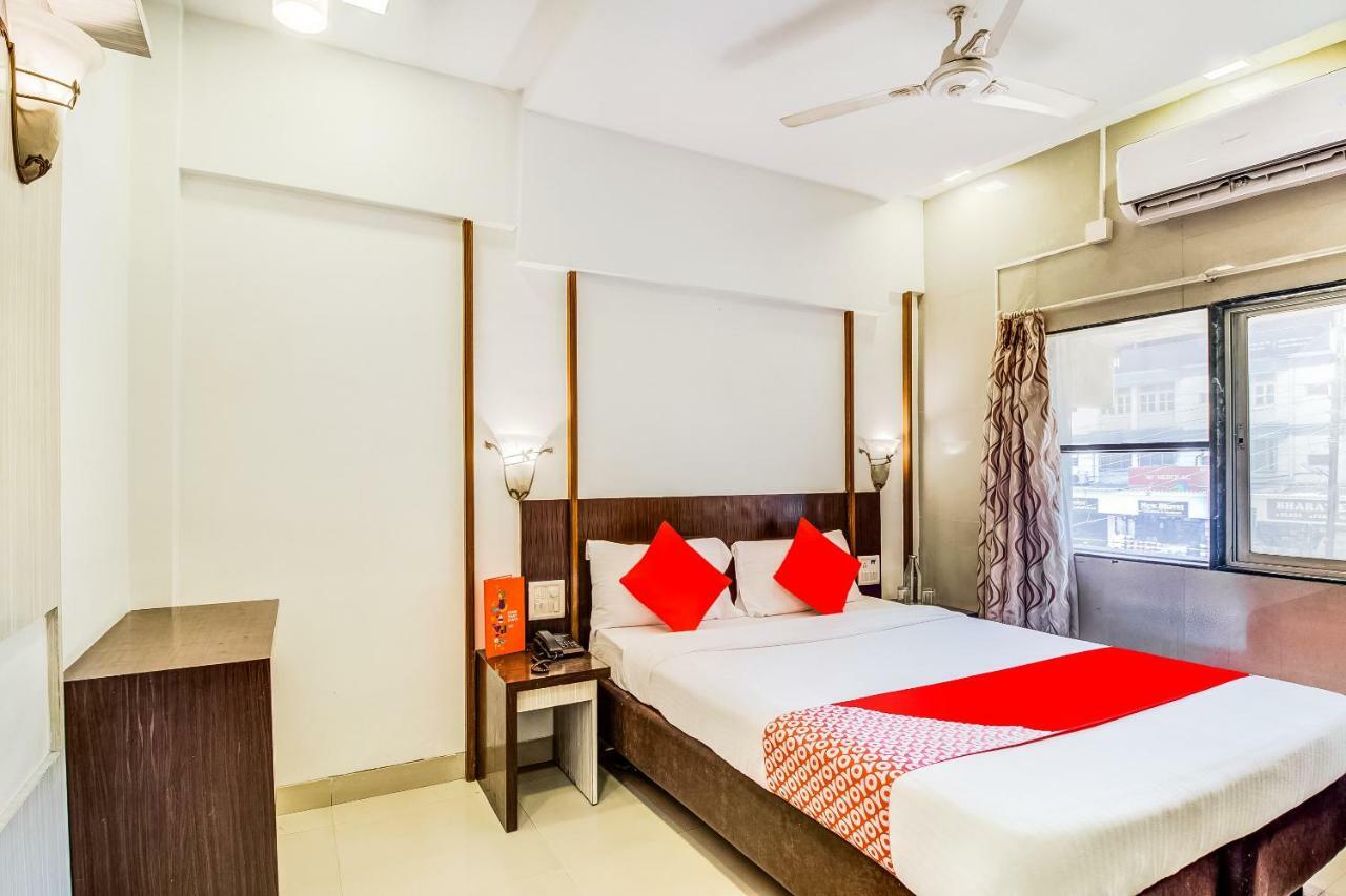 Oyo Flagship 19825 Hotel Panchratna ปันเวล ภายนอก รูปภาพ